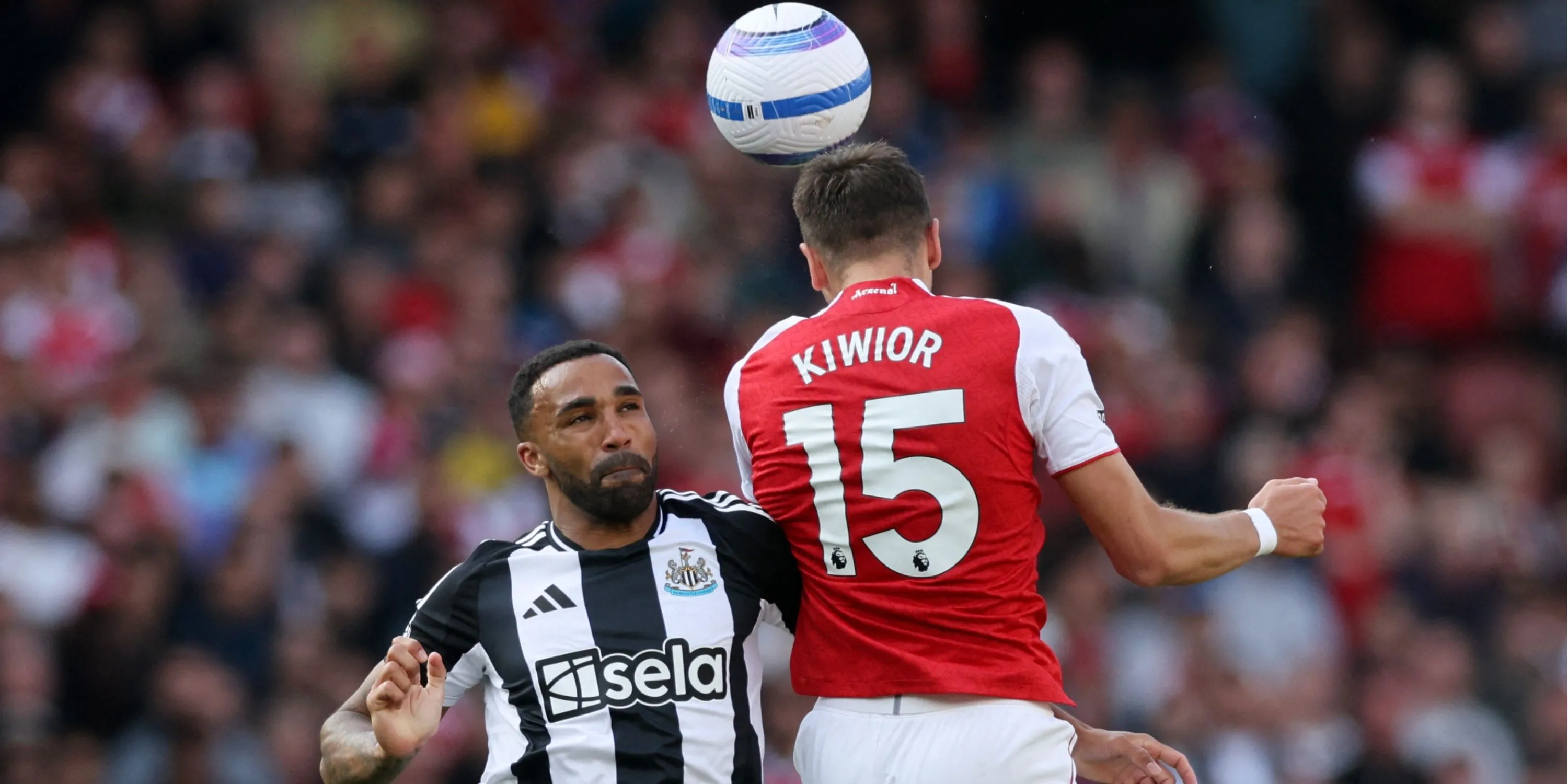 Hậu vệ Jakub Kiwior được các CĐV Arsenal yêu cầu giữ chân