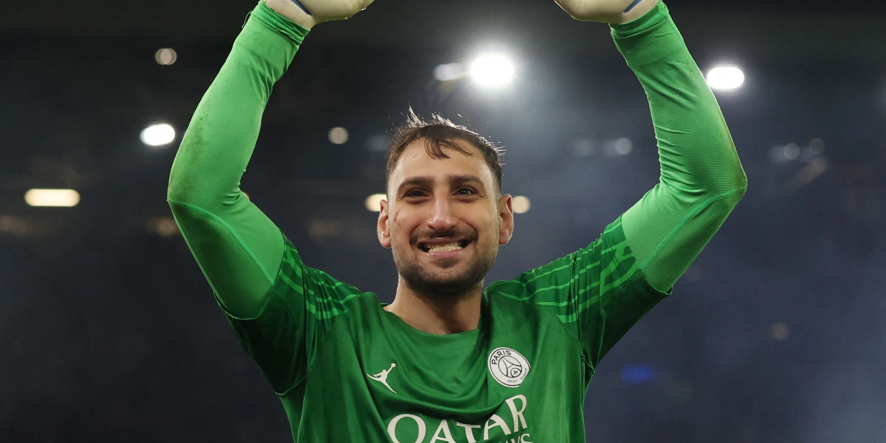 Gianluigi Donnarumma thi đấu xuất sắc cho PSG tại Champions League