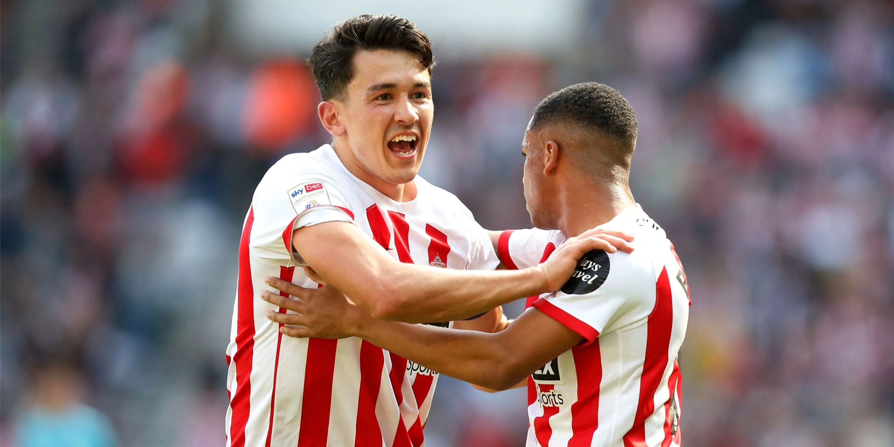 Luke O'Nien trong màu áo Sunderland thi đấu tại Championship