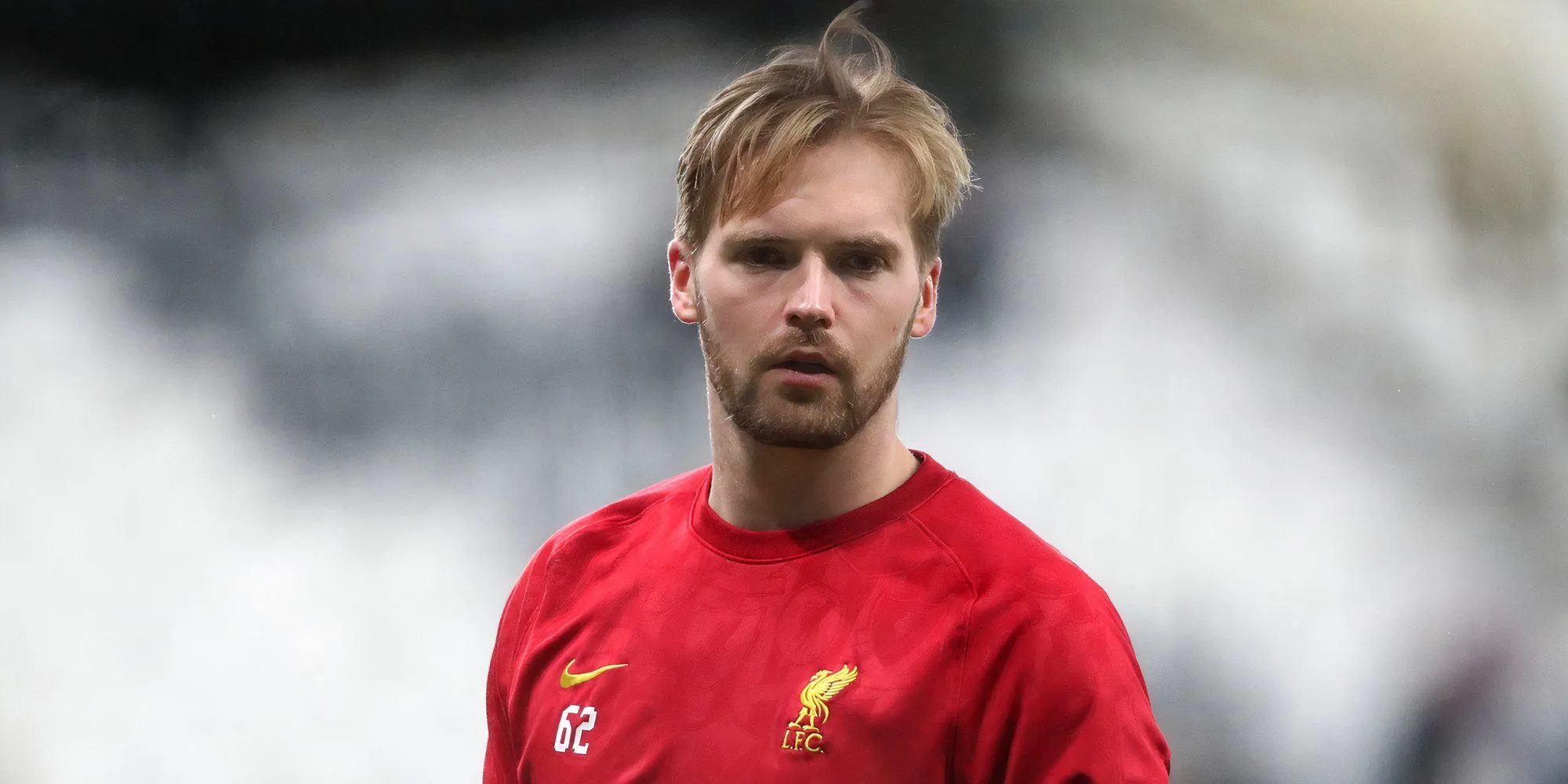 Thủ môn Caoimhin Kelleher trong màu áo Liverpool
