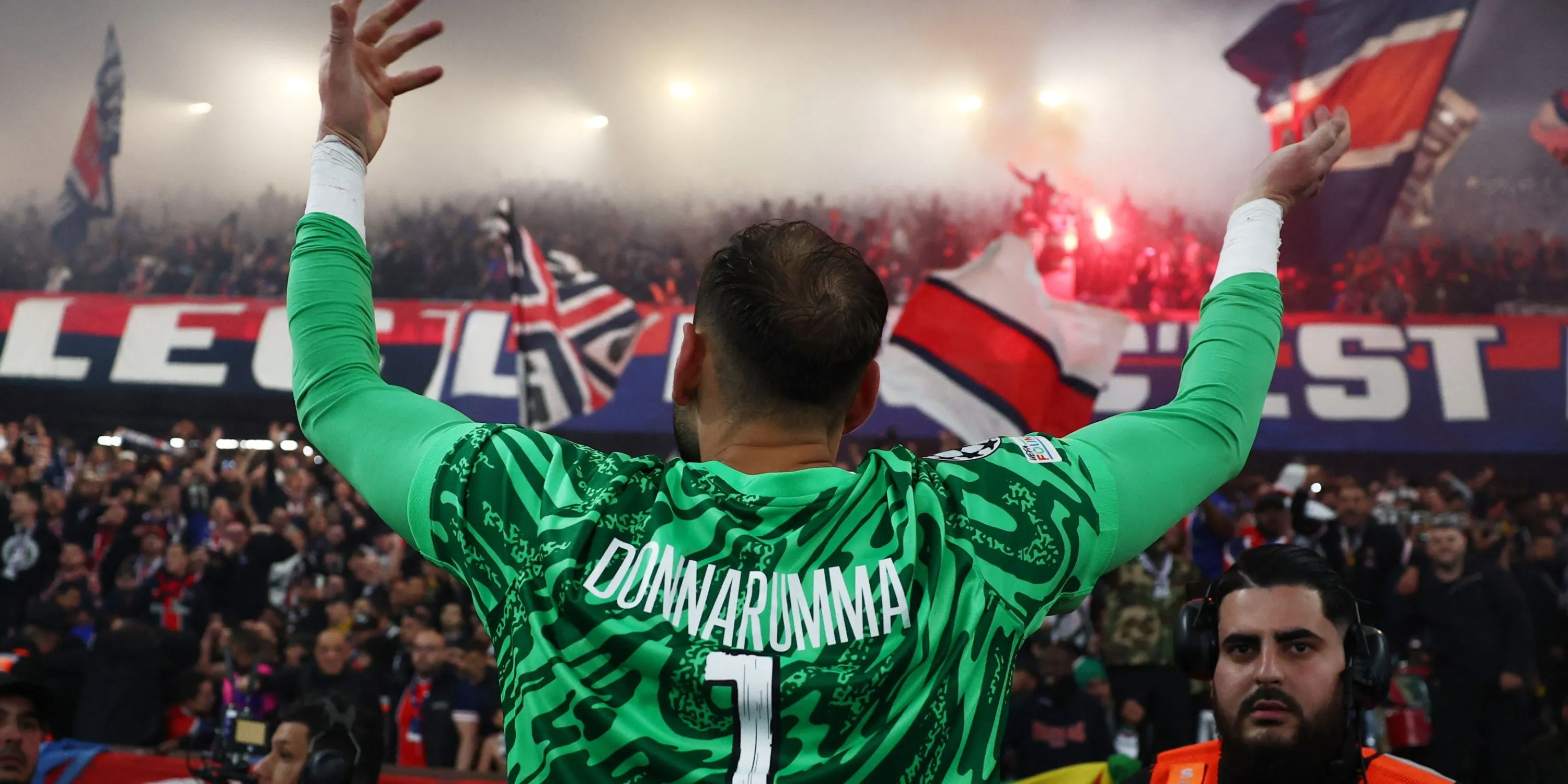 Thủ môn Gianluigi Donnarumma trong màu áo Paris Saint-Germain