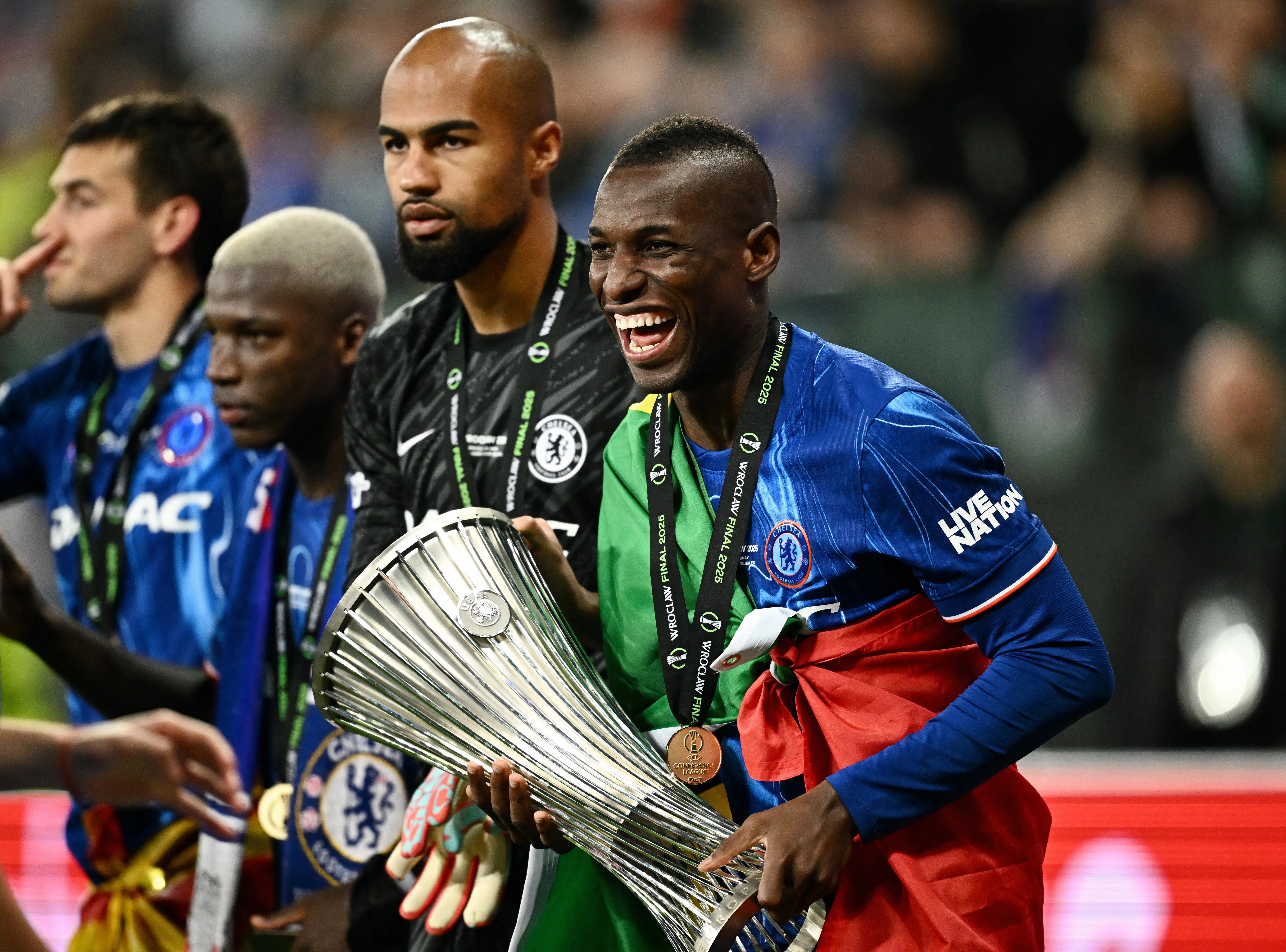 Tiền đạo Nicolas Jackson thi đấu cho Chelsea
