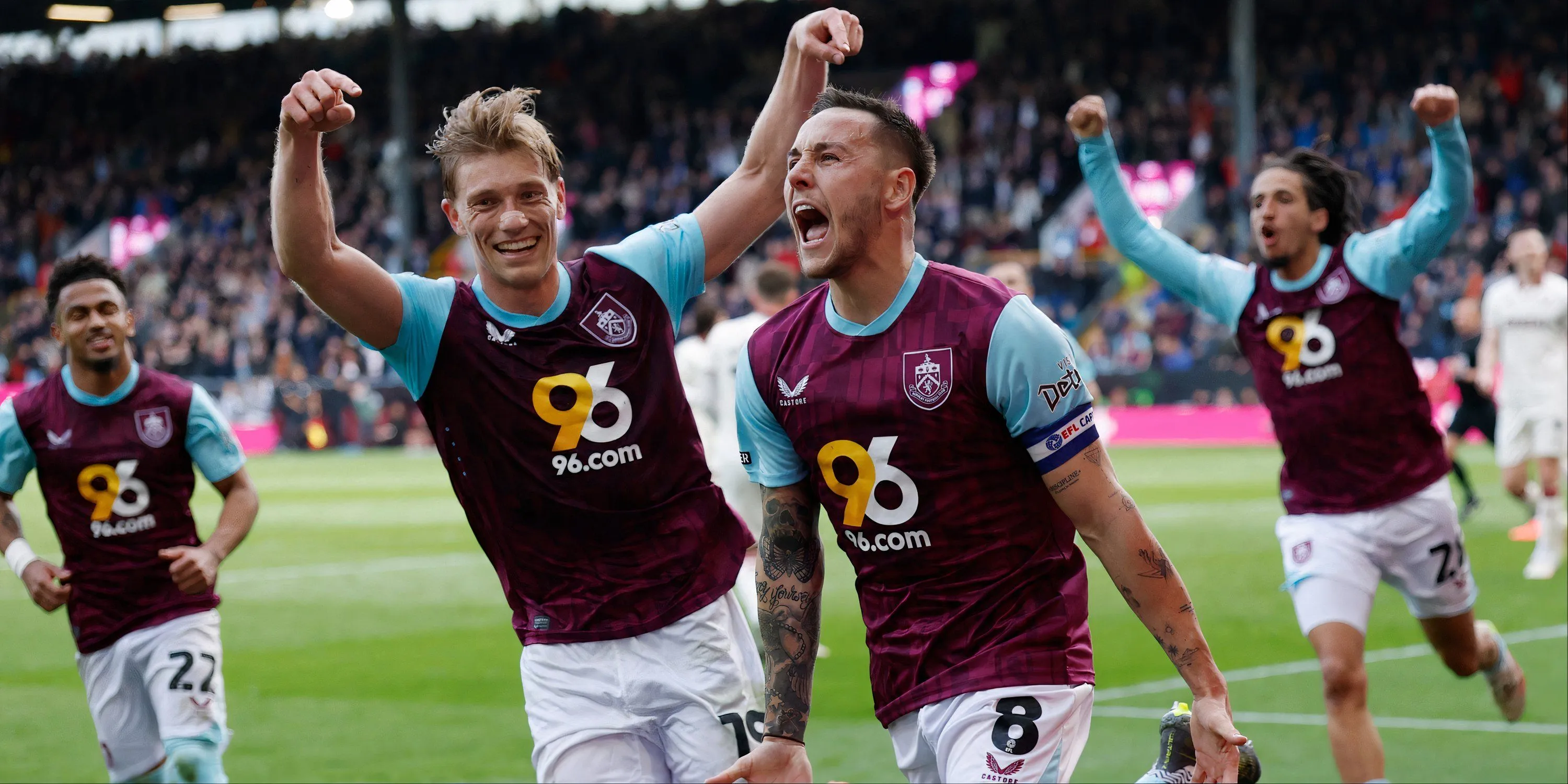 Tiền vệ Josh Brownhill trong màu áo Burnley, cầu thủ xuất sắc nhất mùa giải của CLB tại Championship và là mục tiêu của Everton, West Ham.