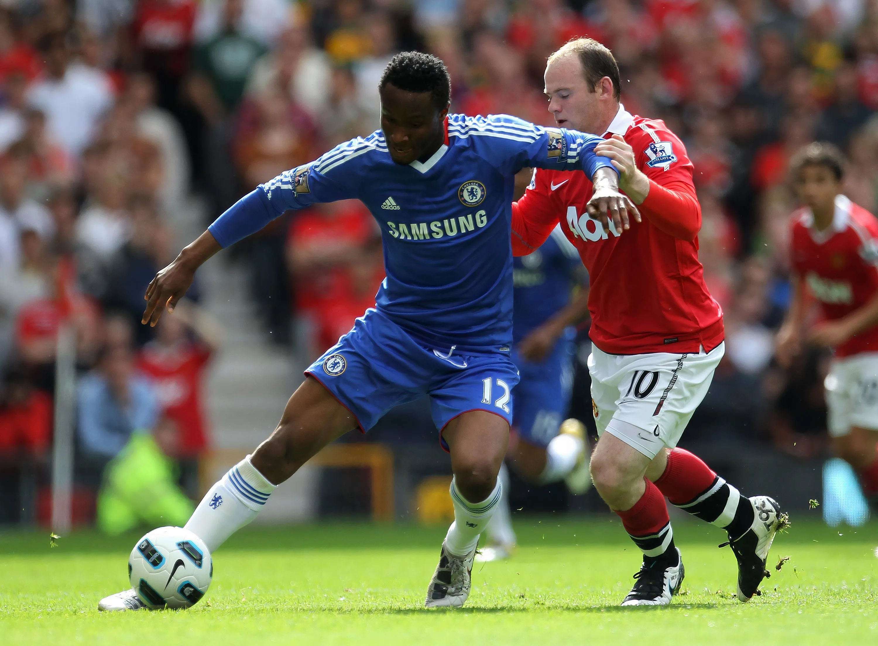 Trận đấu giữa Manchester United và Chelsea tại Premier League