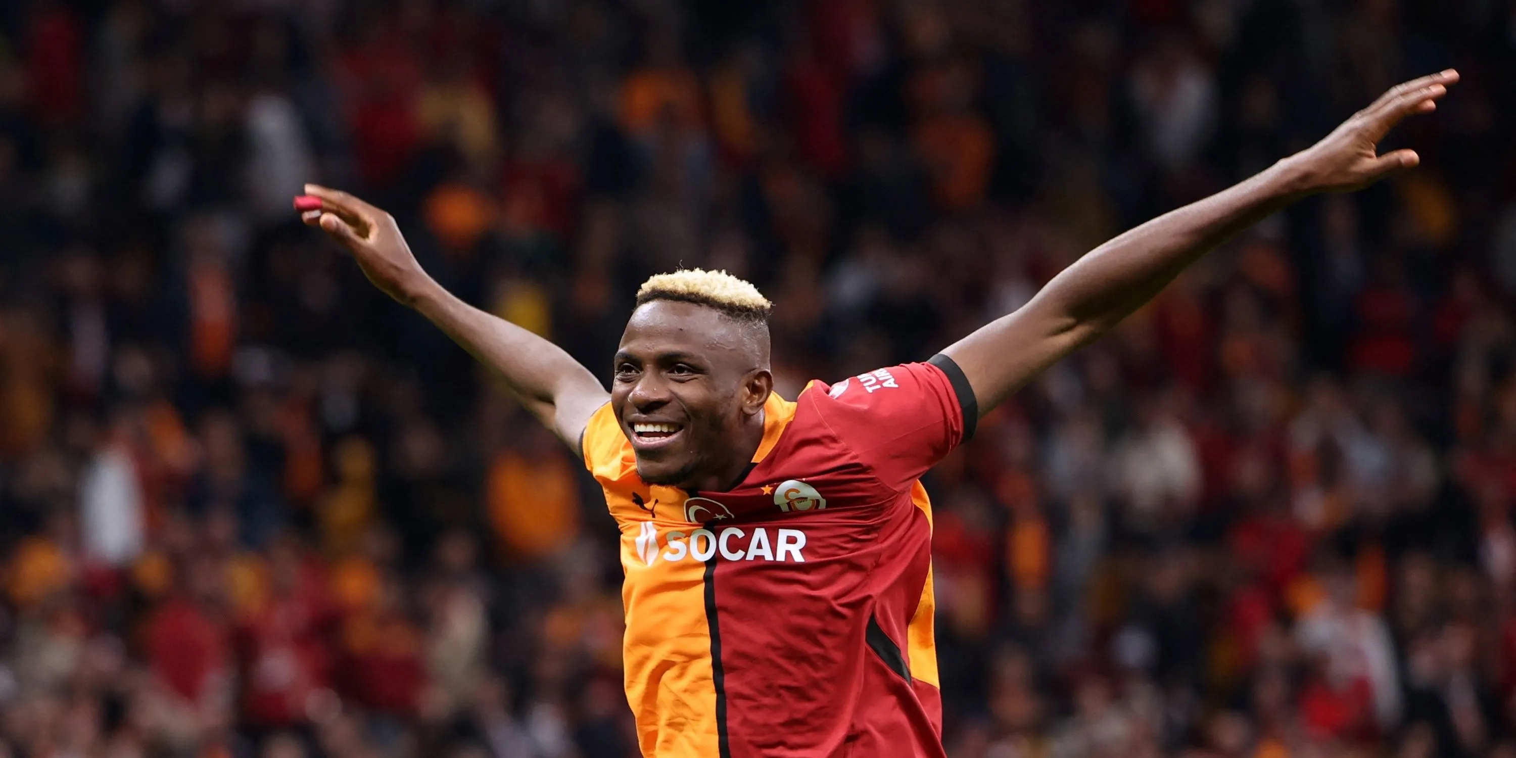 Victor Osimhen ăn mừng bàn thắng cùng Galatasaray