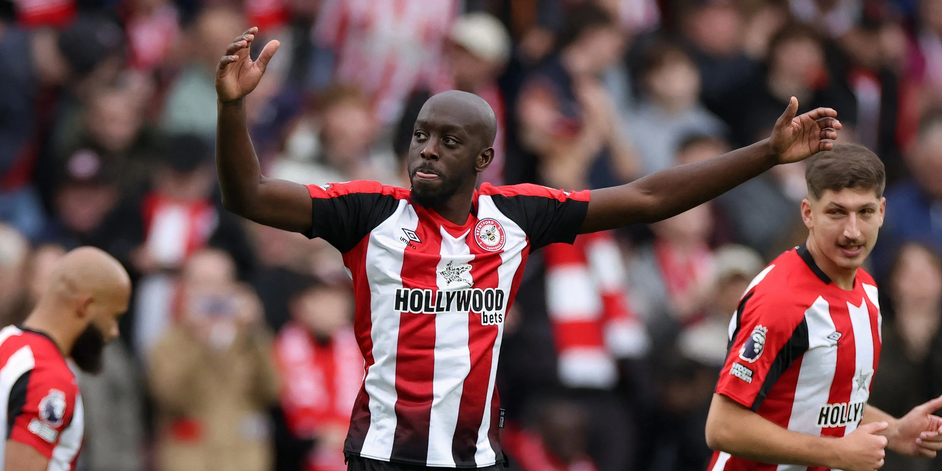 Yoane Wissa, tiền đạo của Brentford tại giải Ngoại hạng Anh.