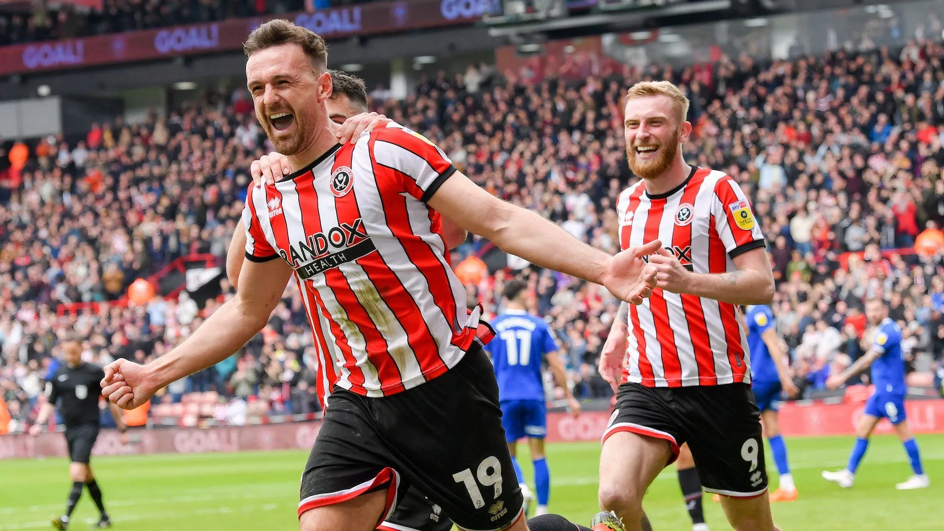 Jack Robinson trung vệ giàu kinh nghiệm được Wrexham nhắm đến