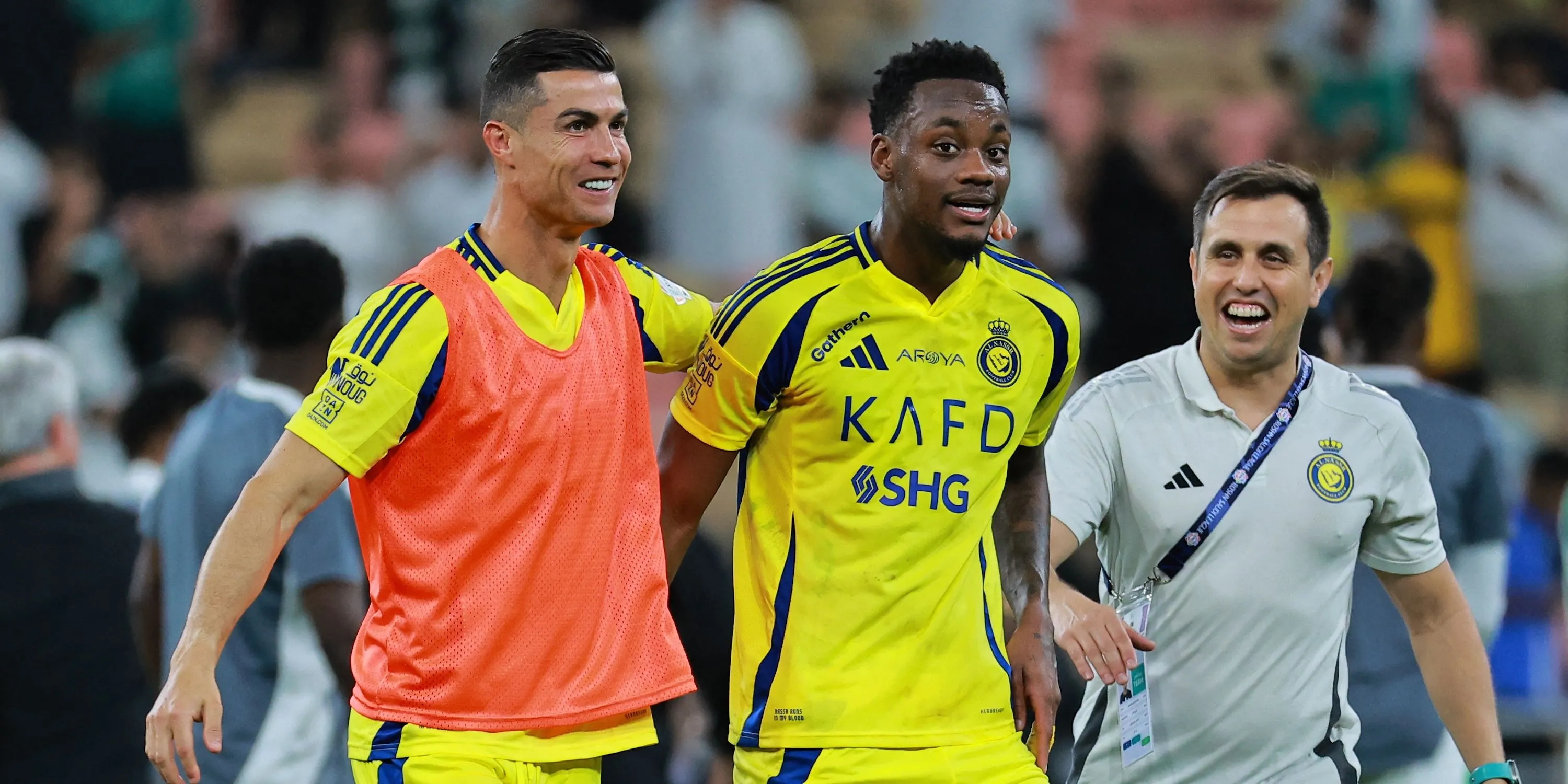 Jhon Duran ăn mừng cùng Cristiano Ronaldo - Chuyển nhượng tiền đạo có thể giúp Aston Villa cân bằng tài chính.