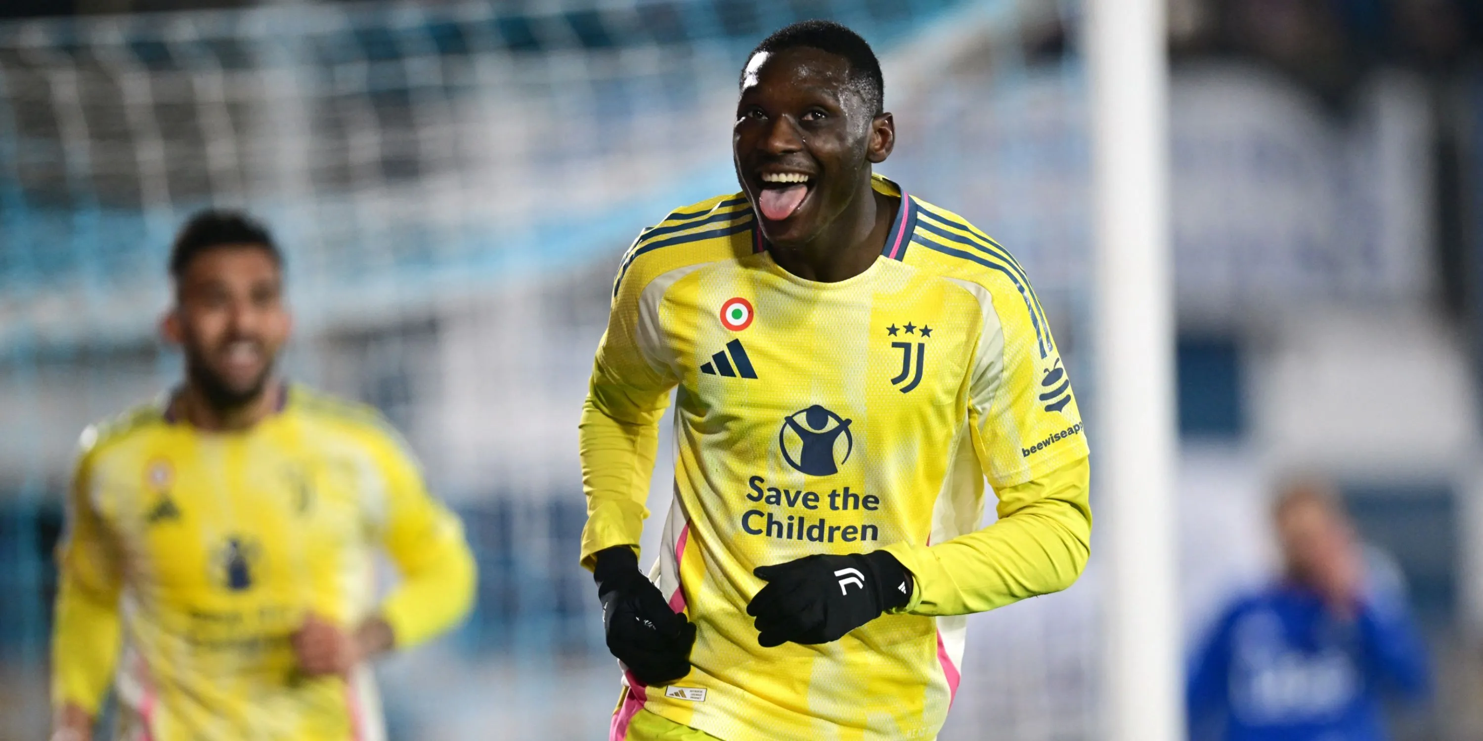 Randal Kolo Muani trong màu áo Juventus và mục tiêu của Tottenham