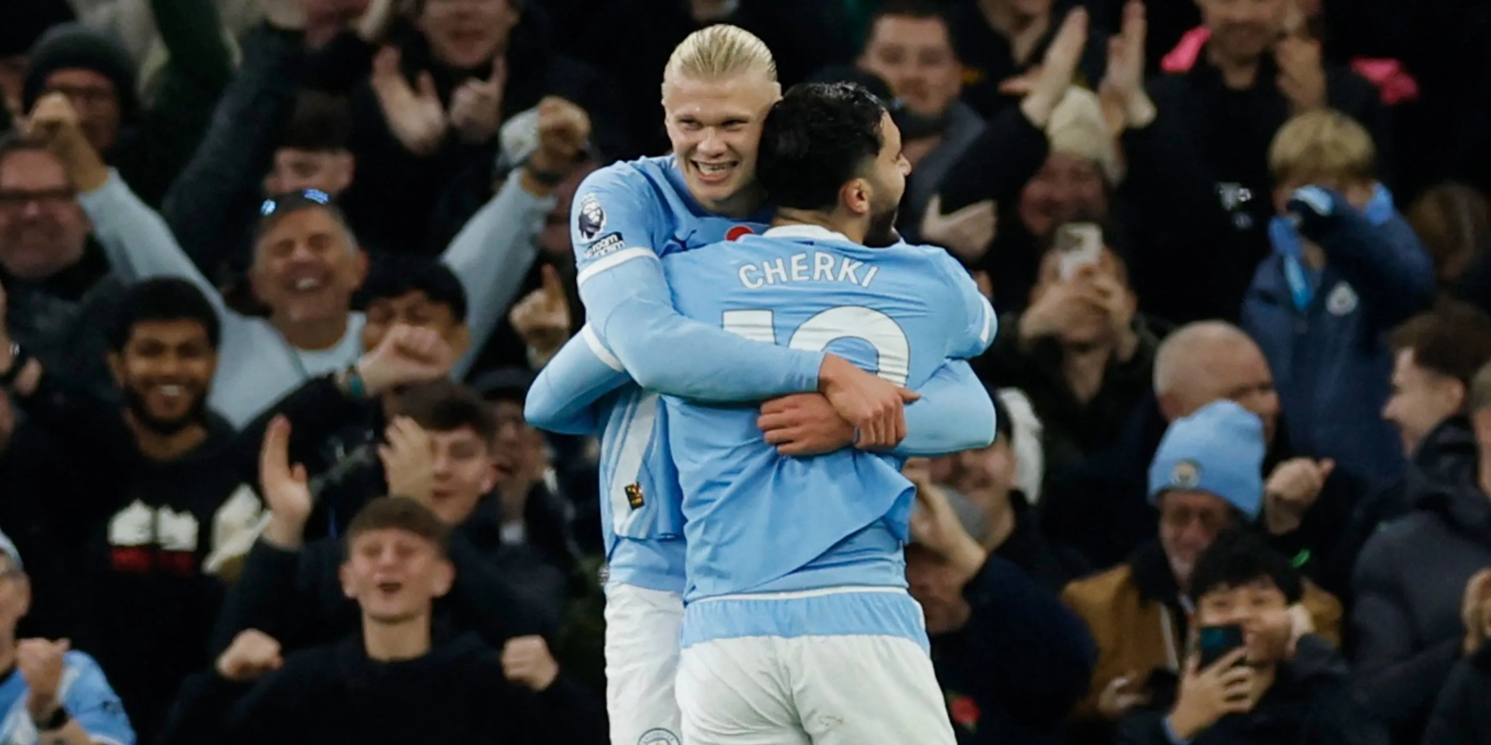 Erling Haaland và Rayan Cherki ăn mừng bàn thắng tại trận Manchester City vs Bournemouth