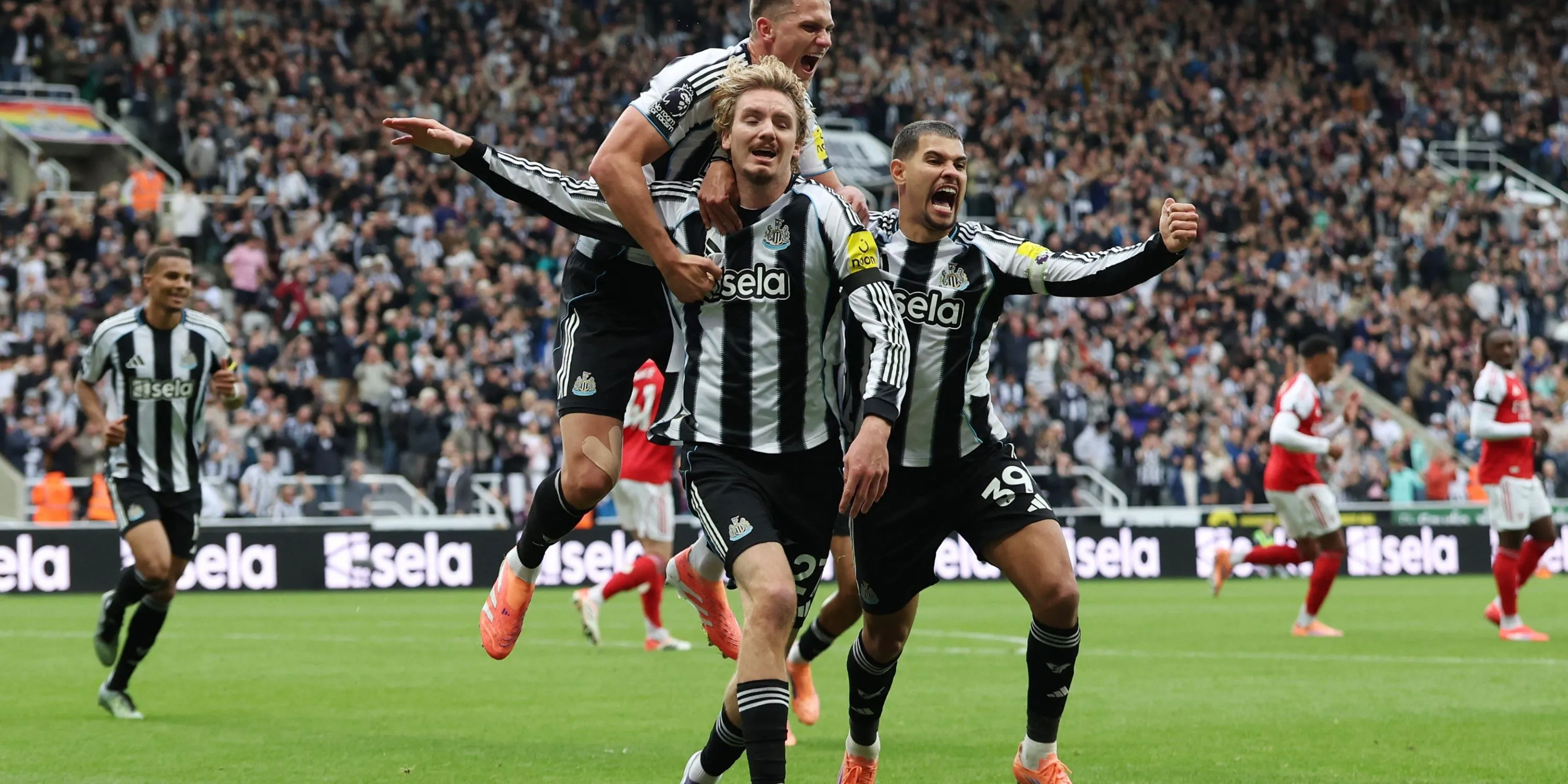Tấn Công Thủ Nick Woltemade Của Newcastle